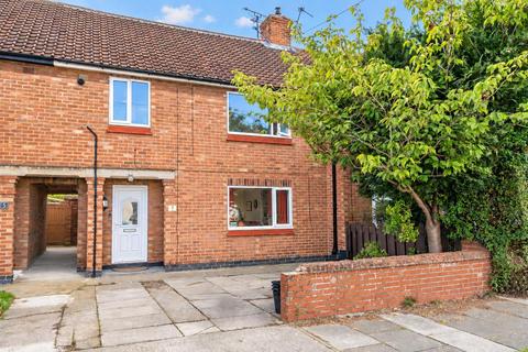 3 bedroom terraced house for sale, Leven Road, Dringhouses, York