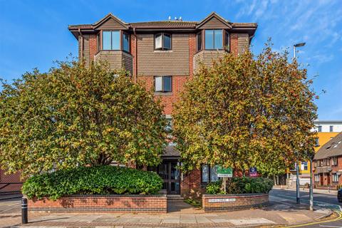 2 bedroom flat for sale, Rowan Court, Southsea