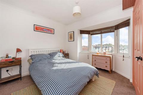 2 bedroom flat for sale, Rowan Court, Southsea
