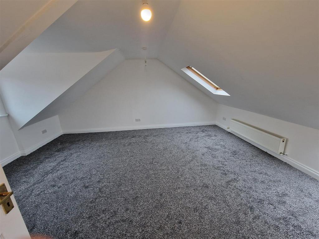 Apartment in Newcastle upon Tyne, Heaton - View 3