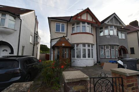 4 bedroom semi-detached house for sale, Chestnut Grove, WEMBLEY, HA0