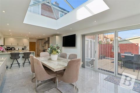 4 bedroom detached house for sale, Athelstan Gardens, Runwell, Wickford, SS11