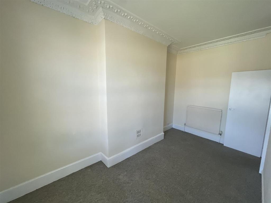 Apartment in Bristol - View 5