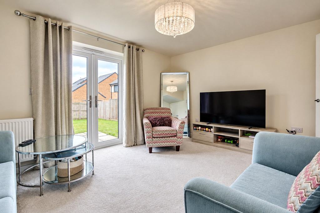 House in Newcastle Upon Tyne - View 3