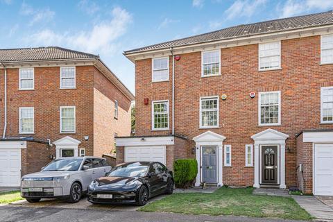 4 bedroom semi-detached house for sale, Regency Close, London, W5