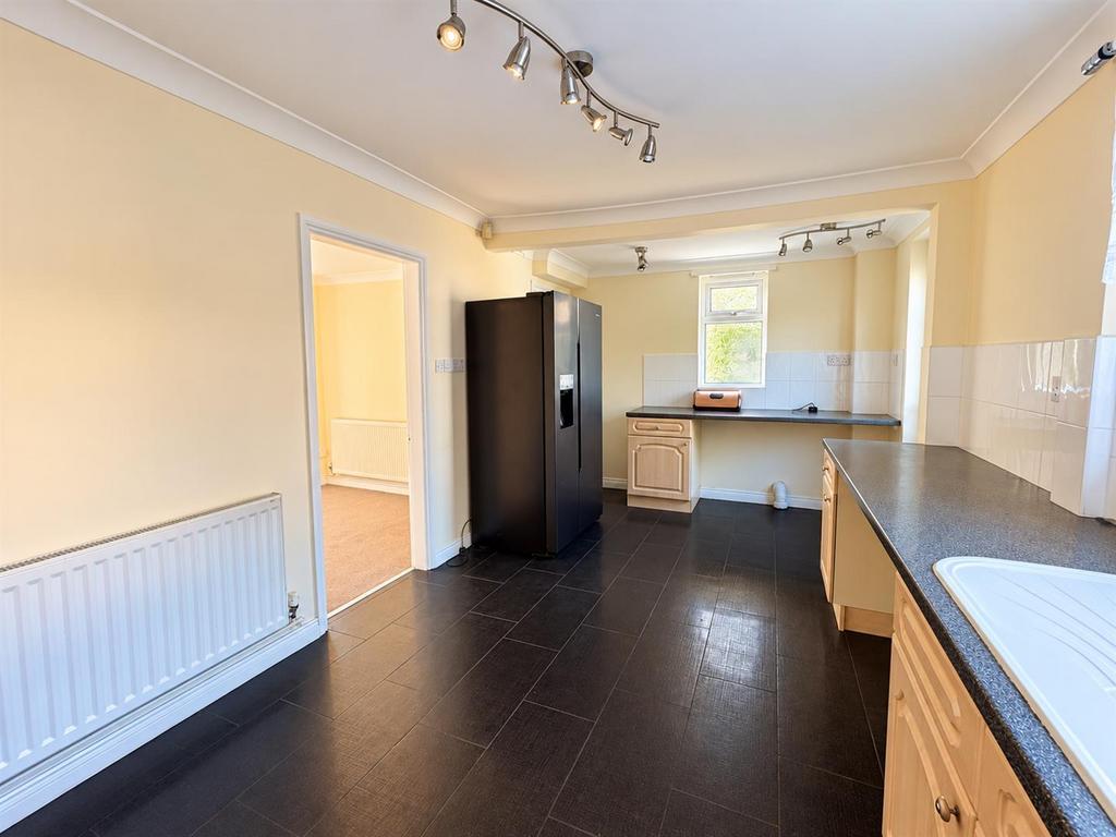 House in Nottingham - View 5