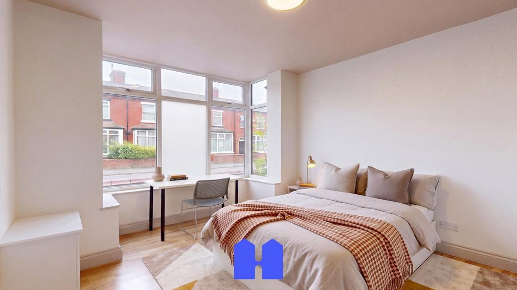 House in Manchester - More