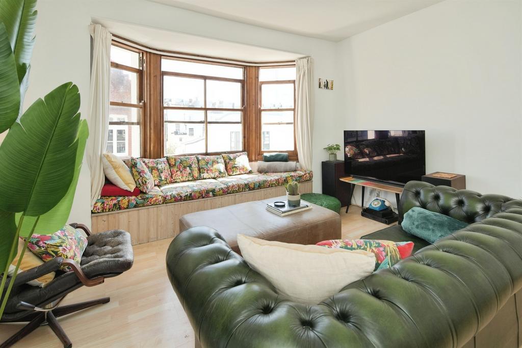 Apartment in Brighton, Brunswick - View 5