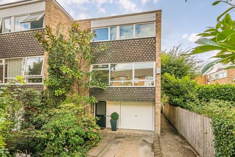 3 bedroom house for sale, Kingswood Close, Surbiton KT6