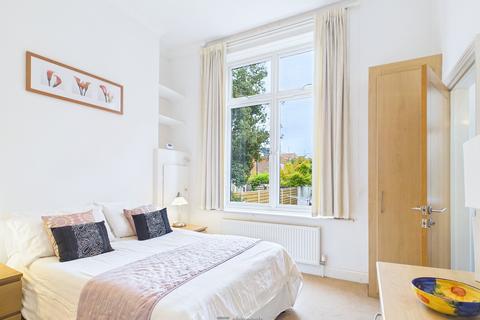 2 bedroom flat for sale, Craneswater Park, Southsea, PO4