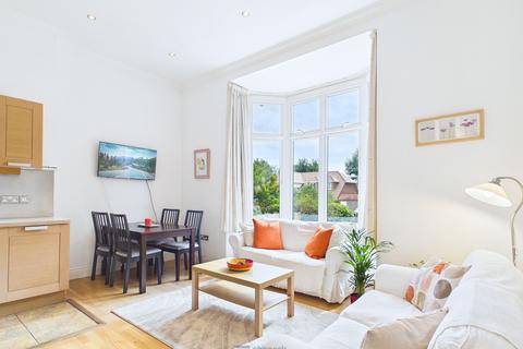 2 bedroom flat for sale, Craneswater Park, Southsea, PO4