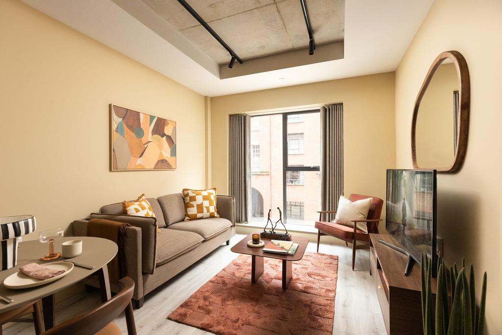 Apartment in Birmingham - View 3