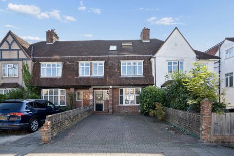 4 bedroom terraced house for sale, Eastcote Road, Pinner