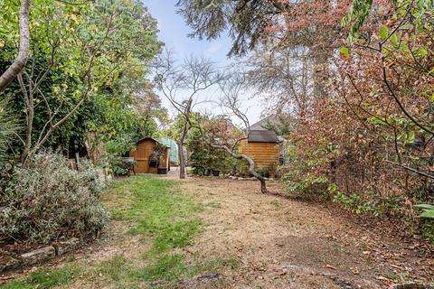 3 bedroom semi-detached house for sale, Frampton Road, Potters Bar, EN6