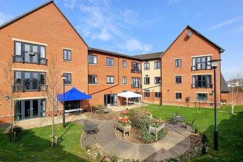 2 bedroom retirement property for sale, Moreton Court, Birdwood Crescent, Bideford
