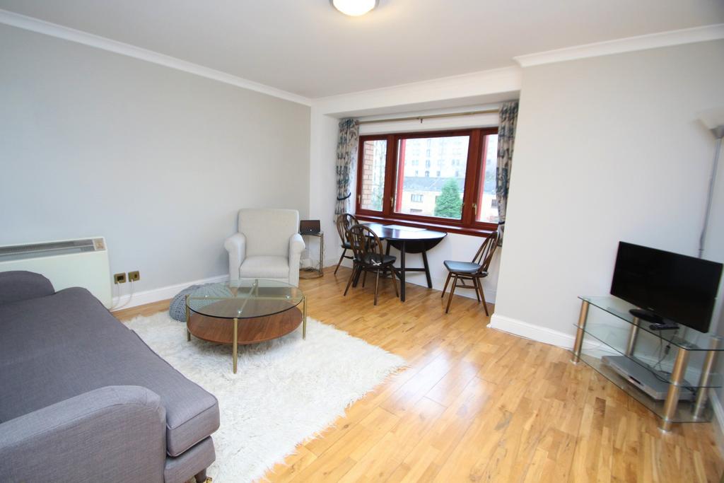 Apartment in Glasgow - View 2