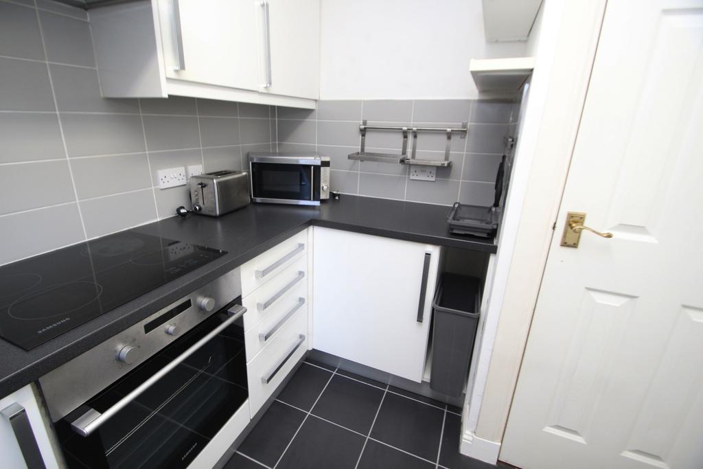 Apartment in Glasgow - View 5
