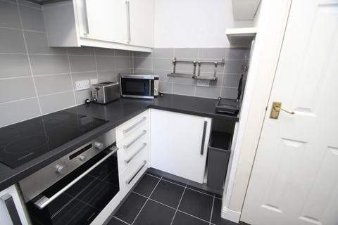 2 bedroom flat to rent, Parsonage Square, Glasgow, G4
