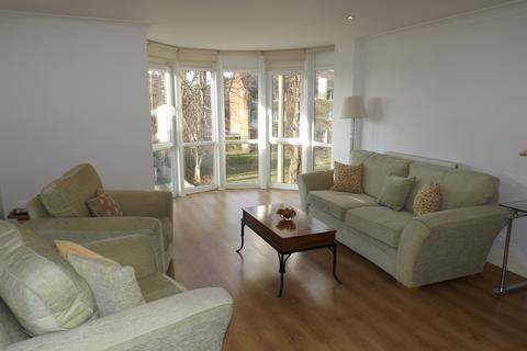 2 bedroom apartment to rent, Surrey Point, Southampton, SO16