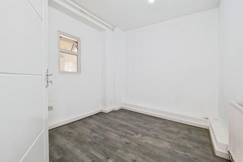 3 bedroom terraced house for sale, Hatfield Road, Dagenham, Essex, RM9