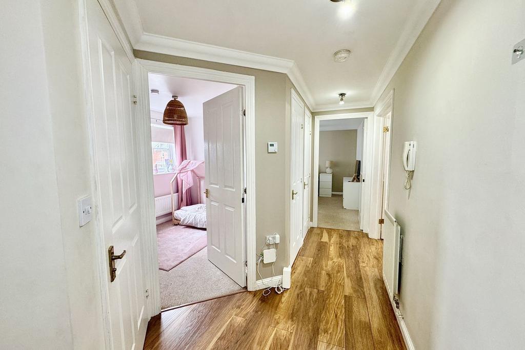 Apartment in Bournemouth - View 5