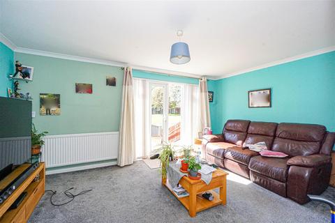 3 bedroom terraced house for sale, Kent Road, St. Leonards-On-Sea