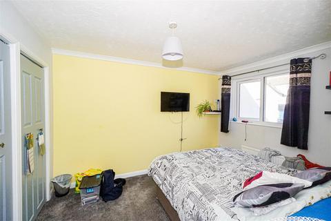 3 bedroom terraced house for sale, Kent Road, St. Leonards-On-Sea