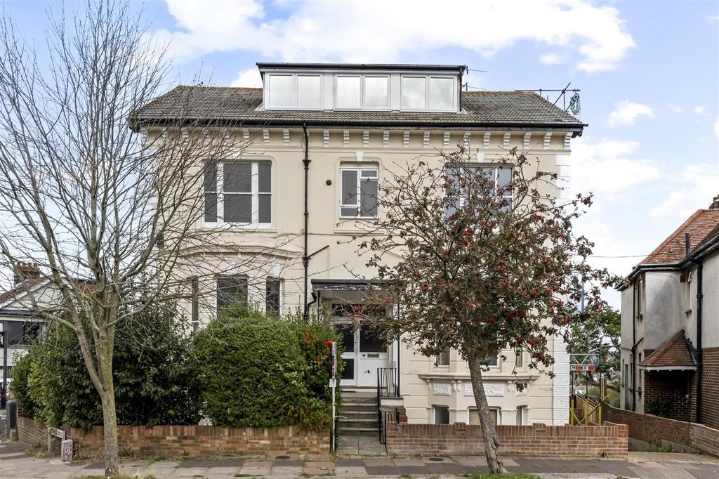 Apartment in Brighton