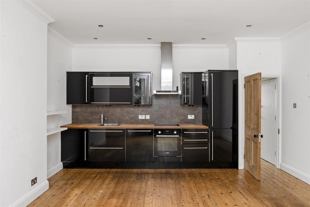 Apartment in Brighton - View 4