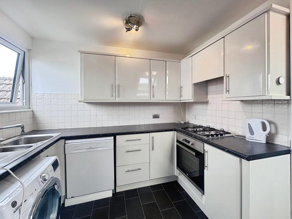 Apartment in Bournemouth - View 5