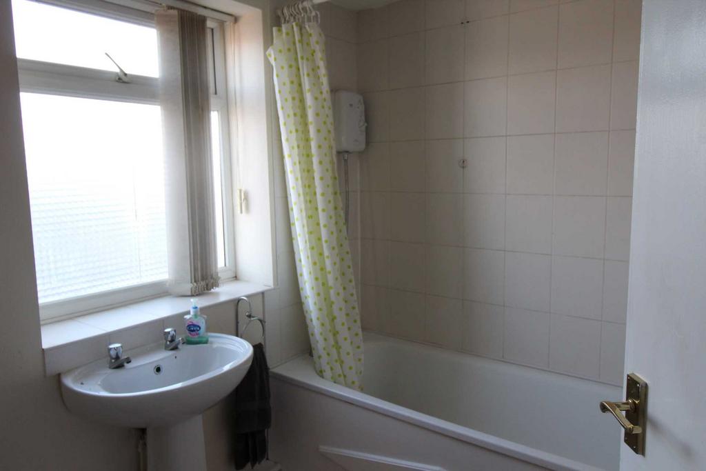 Apartment in Liverpool - View 3