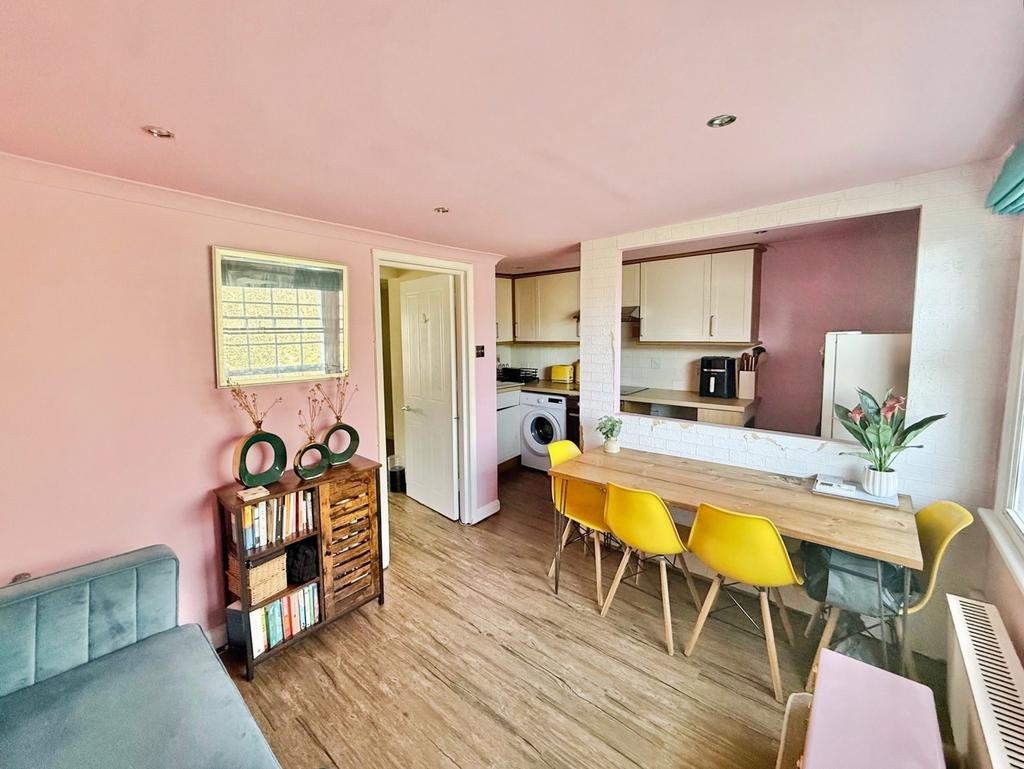Apartment in East Sussex - View 2