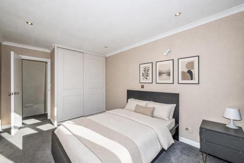 House for sale, Snarsgate Street, North Kensington, W10