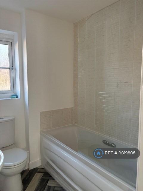 Apartment in Liverpool - View 4
