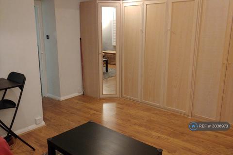 1 bedroom flat to rent, Camden High Street, Camden, NW1