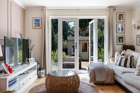 undefined, Owen Place, Leatherhead, Surrey, KT22