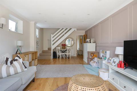 undefined, Owen Place, Leatherhead, Surrey, KT22