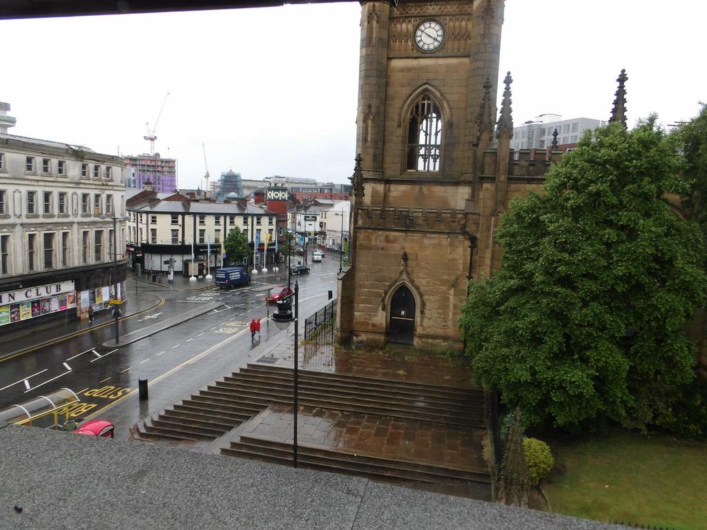 Apartment in Liverpool - View 2