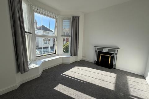 1 bedroom flat to rent, Stade Street, Hythe, CT21