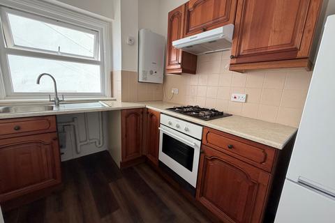 1 bedroom flat to rent, Stade Street, Hythe, CT21