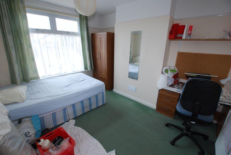 House in Bristol, Horfield - More
