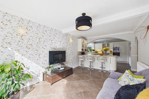 4 bedroom detached house for sale, Spellowgate Close, Driffield, YO25 5BN