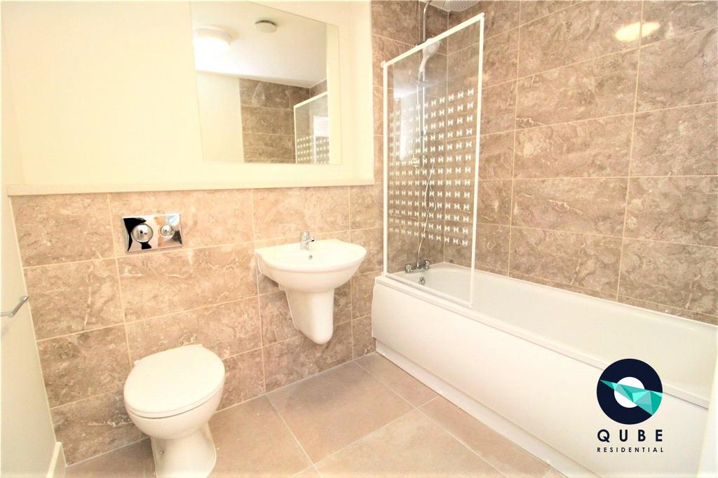 Apartment in Salford - View 5