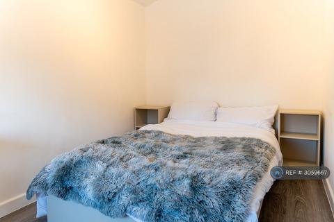 undefined, Dunvegan Close, Exeter, EX4