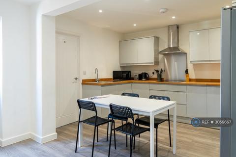undefined, Dunvegan Close, Exeter, EX4