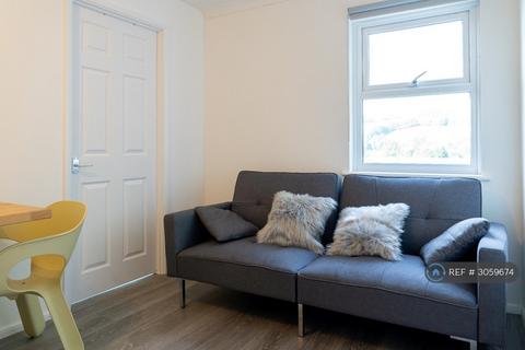 4 bedroom terraced house to rent, Dennysmead Court, Exeter, EX4