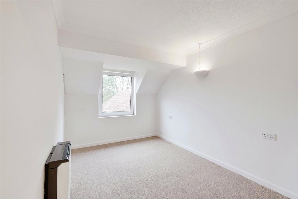 Apartment in Bournemouth - View 5