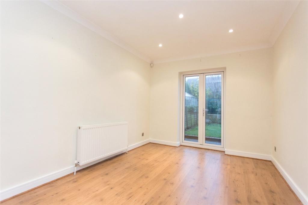 House in Leeds - View 2