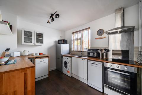 undefined, Manor Lane, Sunbury-on-Thames, Surrey