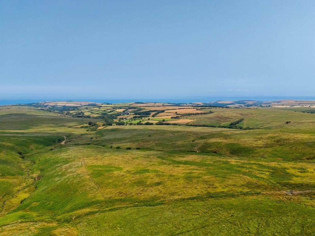 House in Lynton - View 2